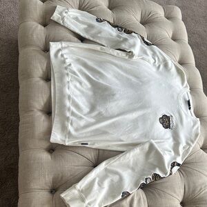 Sean John White Sweater with Embroidered Tiger Detail